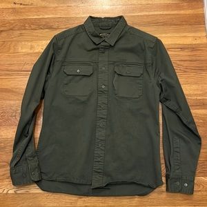 Sturdy green bottom up